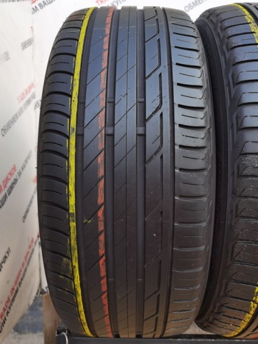 Bridgestone Turanza T001 R18 215/50