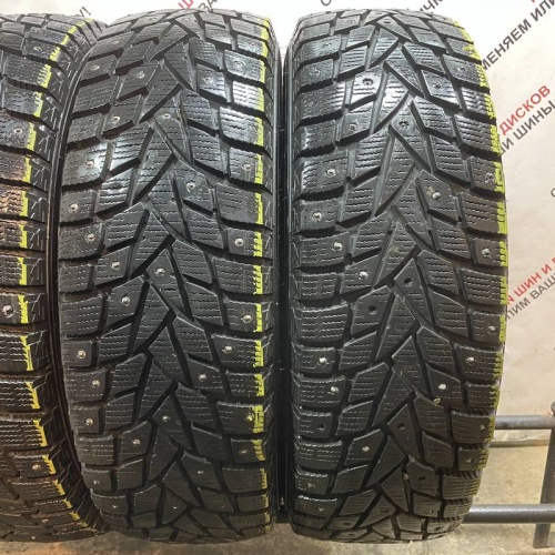 Dunlop Grandtrek Ice 02 R16	215/70