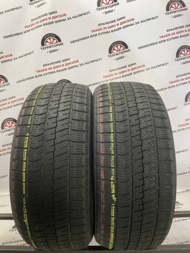 Bridgestone Blizzak VRX2  R17 215/50