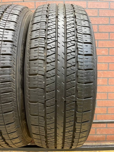 Triangle TR257 R17 215/60