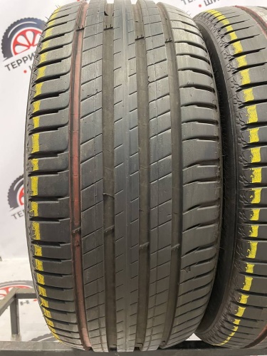 Michelin Latitude Sport 3 235/50 R19