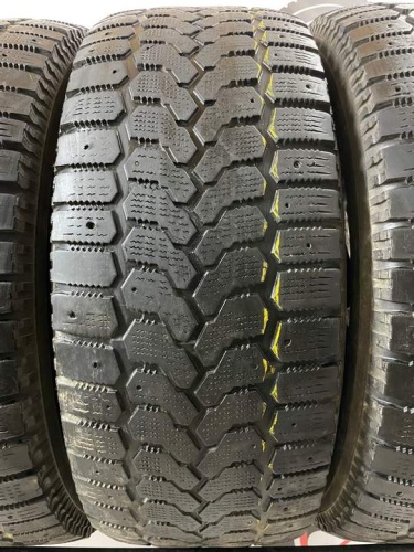 Yokohama F700z R18 265/60.