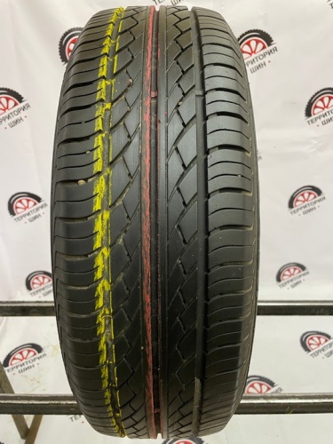 Hankook Optimo K406 R16 215/65 98H