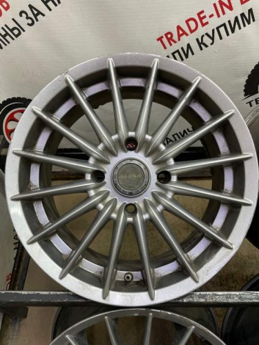 Литье Nissan R15 4x114,3; ET35: Dia 66,6:6,5J