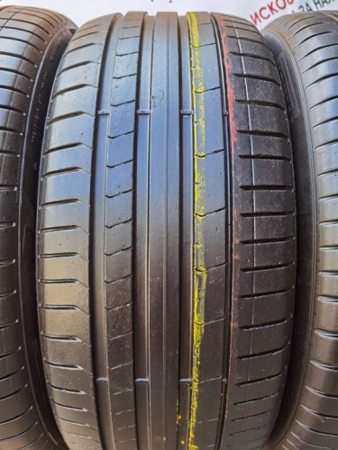 Pirelli PZero R21 255/40.