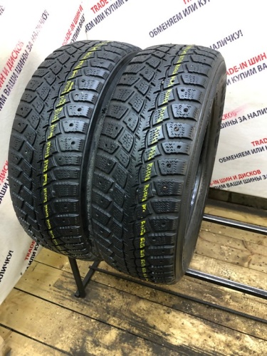 Kumho I'Zen Wis KW19  R16 215/60