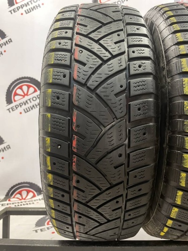 Cooper Weather-Master S/T 3  R16 205/60