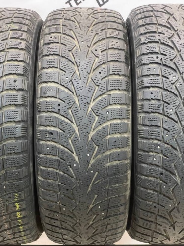 Toyo Observe G3-Ice R16	215/65