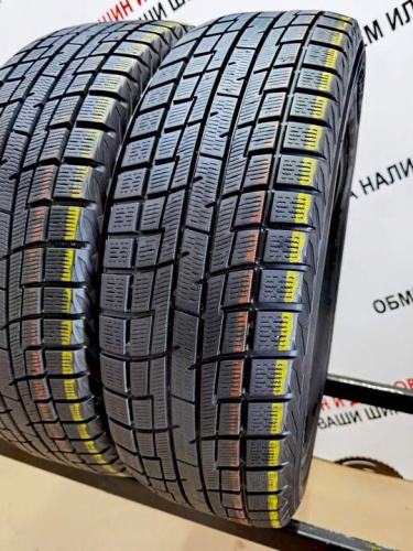 Yokohama Ice Guard IG30 R16 215/60