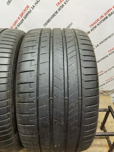 Pirelli P Zero 305/30 R21