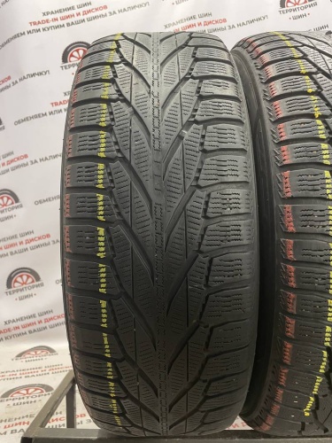 Nokian Tyres Hakkapeliitta R2 SUV 225/60 R18