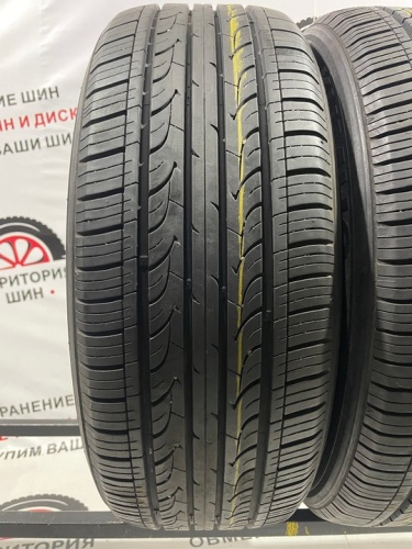 Kumho Solus KH25 R17 235/55