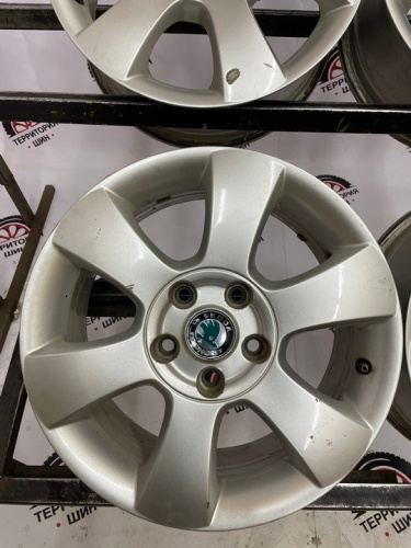 Литье Шкода R16 5*112 ЦО 53 ЕТ50