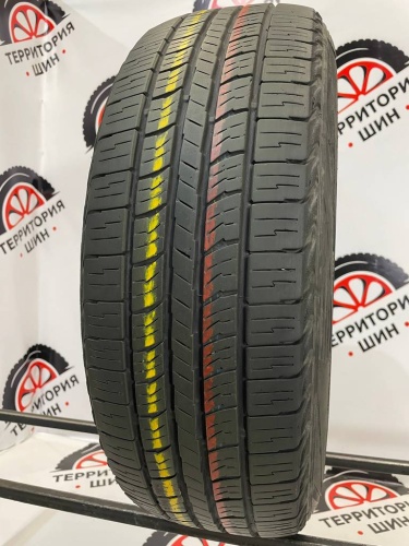 Kumho Road Venture APT R17 225/65