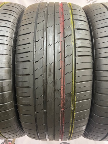 Rotalla Setula S-Race RS01+  R21 275/45 W110