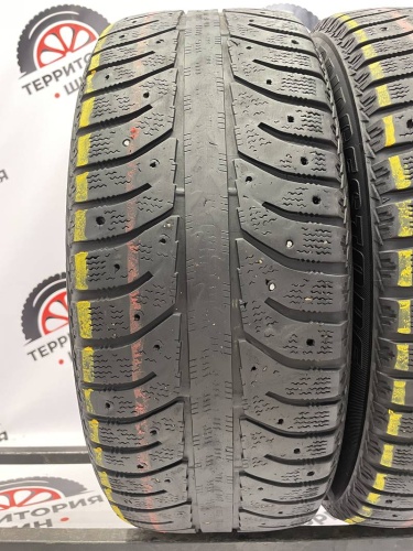 Bridgestone Ice Cruiser 7000 R16	205/55