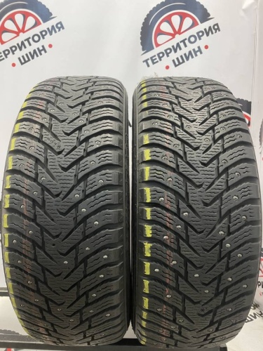 Nokian Tyres Hakkapeliitta 8 SUV 215/60 R17