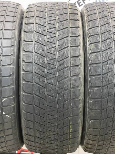 Bridgestone Blizzak DM-V1 R18	255/55