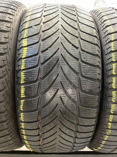 Goodyear UltraGrip Ice 2 R19 245/45