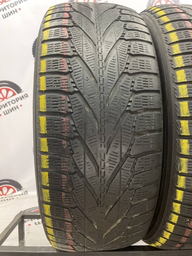 NokianTyres Hakkapeliitta R2  235/60 R18