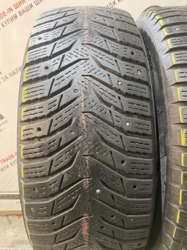 Kumho WinterCraft Ice WI31 R16 215/65