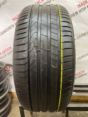 Pirelli Scorpion 255/40 102T R21