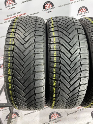 Michelin Alpin 6 215/60 R17