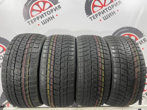 Bridgestone Blizzak DM-V1 R20 275/40