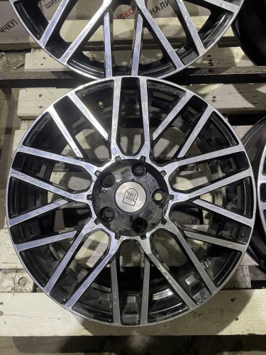 Диски Литые R17 5*114.3 ЕТ38 6.5J Ц.о.66.1