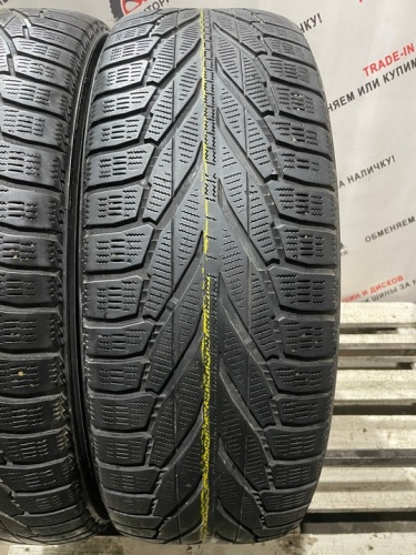 Nokian Tyres Hakkapeliitta R2 SUV R18 235/65