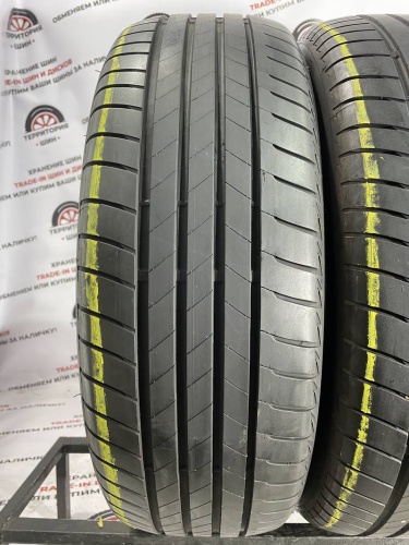 Bridgestone Turanza T005  R17 215/60