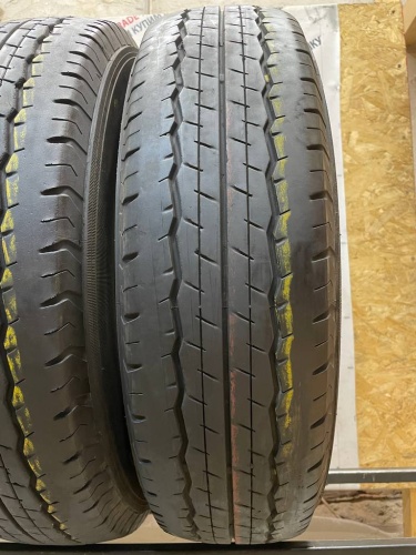 Dunlop SP 175 R15 195/80