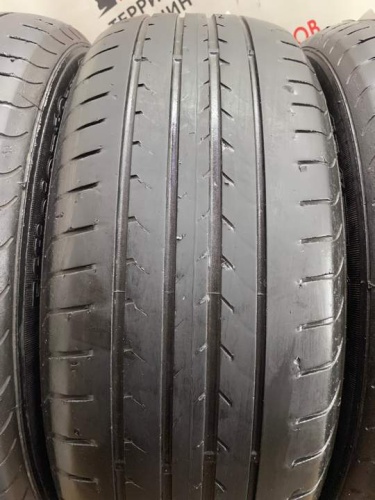 Goodyear EfficientGrip R16 205/60