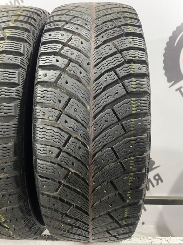 Michelin X-Ice North 4 R16 215/60