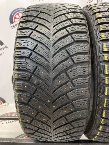 Michelin x-ice north 4 R17 205/50 93T