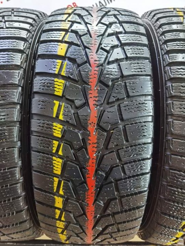 Maxxis Artictrakker R16 205/55