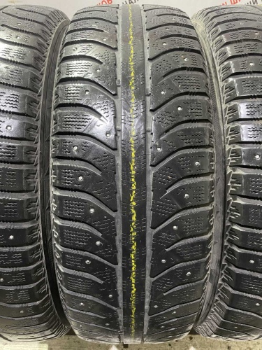 Bridgestone Ice Cruiser 7000 R17 225/65