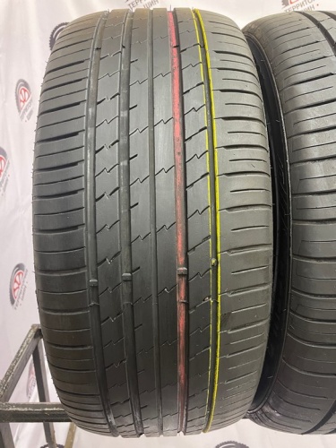 Rotalla Setula S-Race RS01+  R21 275/45 W110