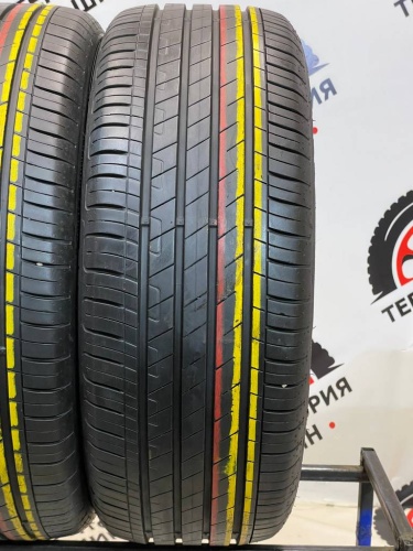Goodyear EfficientGrip Performance R17 215/55