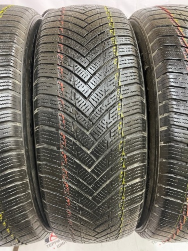 Tracmax X-privilo S130 R16 215/65 98Н