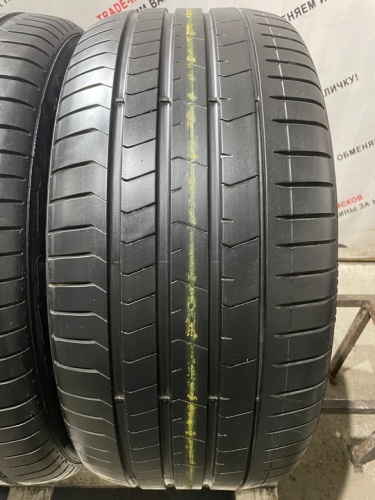 Pirelli P Zero ( RFT ) R19 275/40