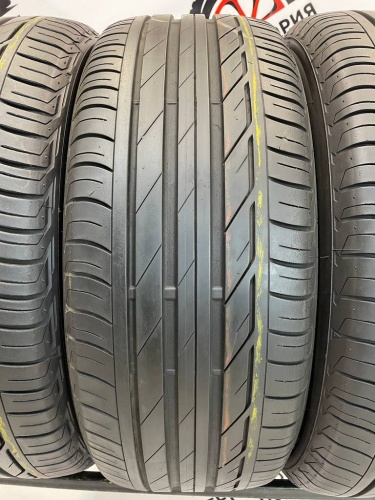 Bridgestone Turanza T001 R18	225/50