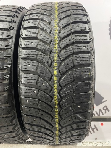 Bridgestone Blizzak Spike-01 R16 205/55