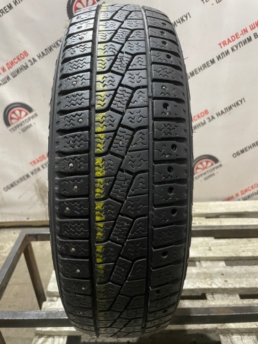 Kumho I'Zen Stud Snow KW11 R14 175/70