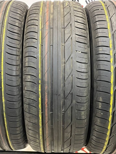 Bridgestone Turanza T001 R18	225/50