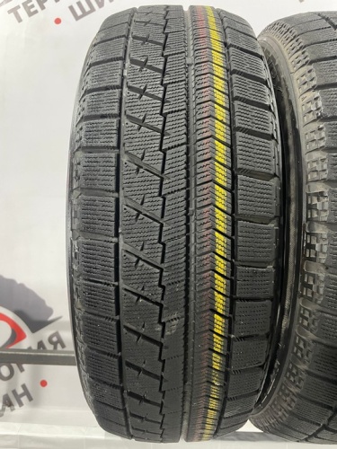 Bridgestone Blizzak VRX R16 205/60