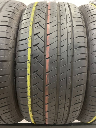 Sonix Prime UHP 08 245/40 R19